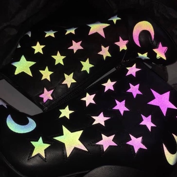 Reflective Star & Moon Booties - Picture 1 of 2